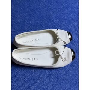 Alexander McQueen Womens Slip on Cap Toe Ballet Flats 39 $890